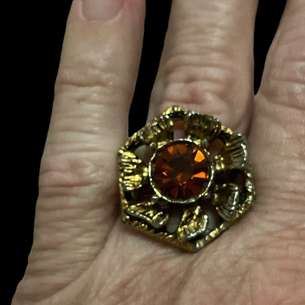 🔥Ring! Beautiful Costume Ring
